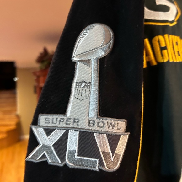 NFL licensed Green Bay Packers jacket. Like new size XL - Picture 10 of 16